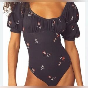 Play Date Floral Print Stretch Cotton Bodysuit 
size XS